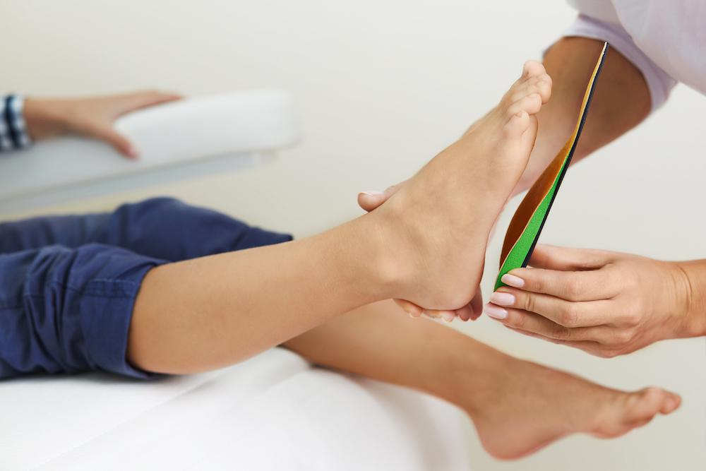 Lower extremity orthotics — knee brace, AFO, KAFO India — Pro-Ortho